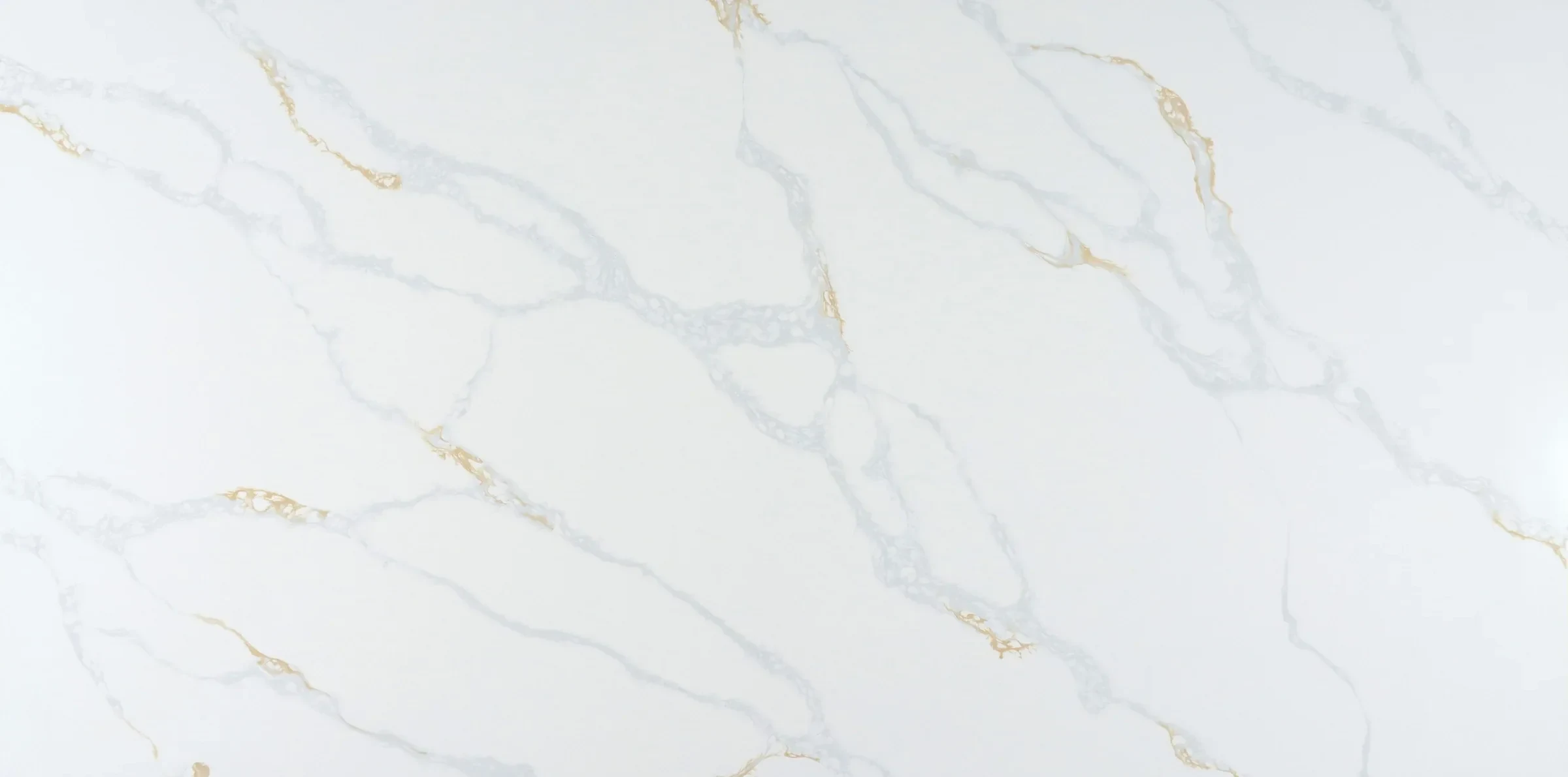 Auro Quartz Calacatta 6626 quartz slab