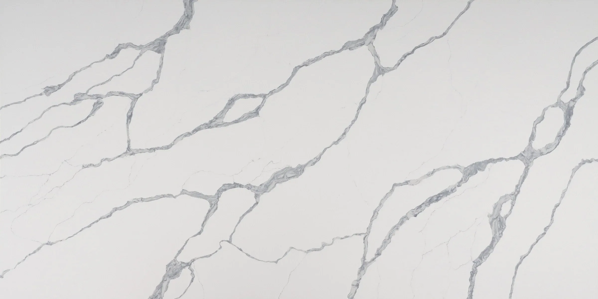 Full-slab photo of Calacatta 6965 quartz